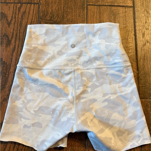 lululemon athletica Gray Camo Bike Shorts - Picture 2 of 4